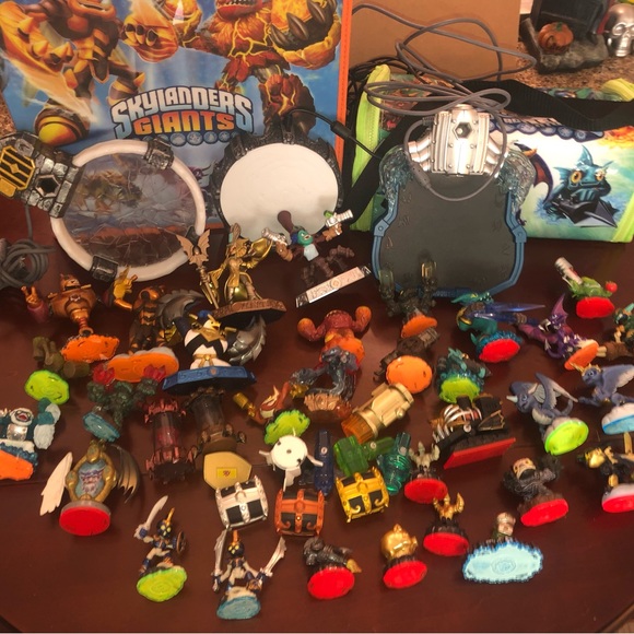 Skylanders Bundle of 42 Figures, 3 Portal of Power, and 2 Totes - Picture 11 of 15